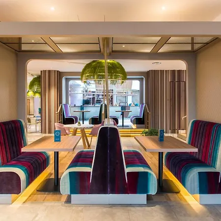 Novotel London Heathrow Airport T1 T2 And T3-2